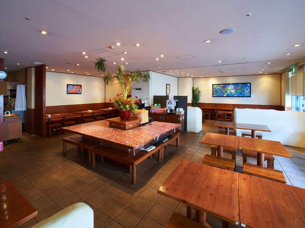 Apa Hotel Naha Matsuyama Exteriör bild